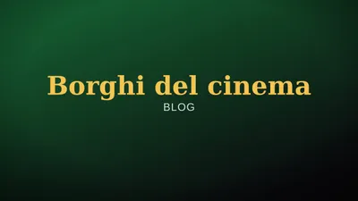 Borgo siciliano arroccato sulla collina, come Savoca