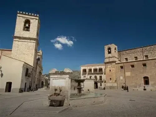 Palazzo Adriano